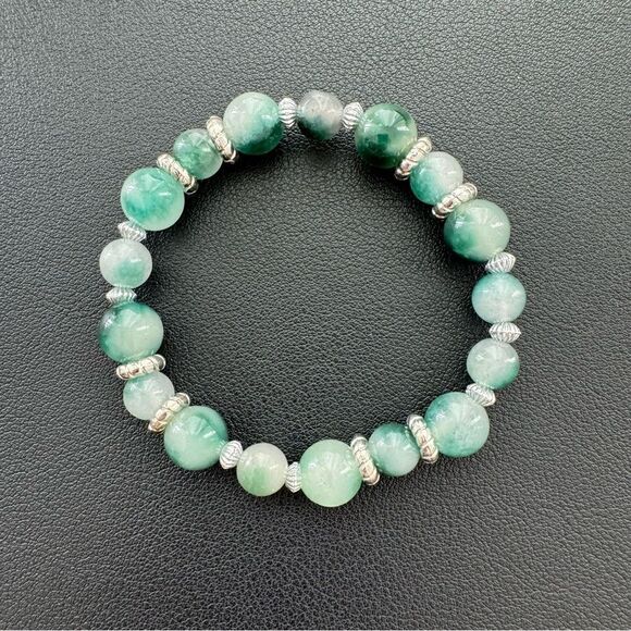 Bracelet Green Stones Silver Plated Spacer Detail - Picture 1 of 6